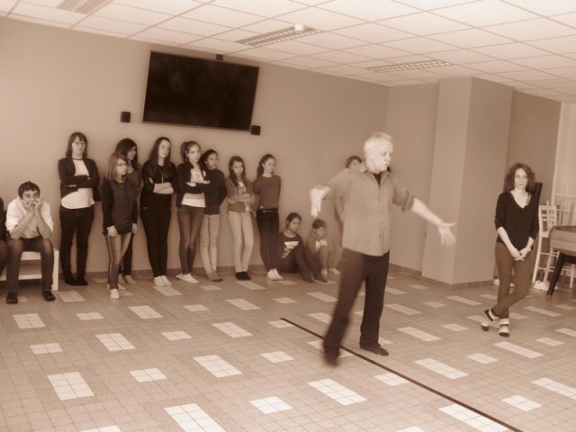 Atelier théâtre public Collège Marcel Pierrel avril 2016